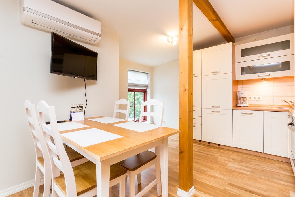 Vabaduse Apartments Пярну Екстериор снимка