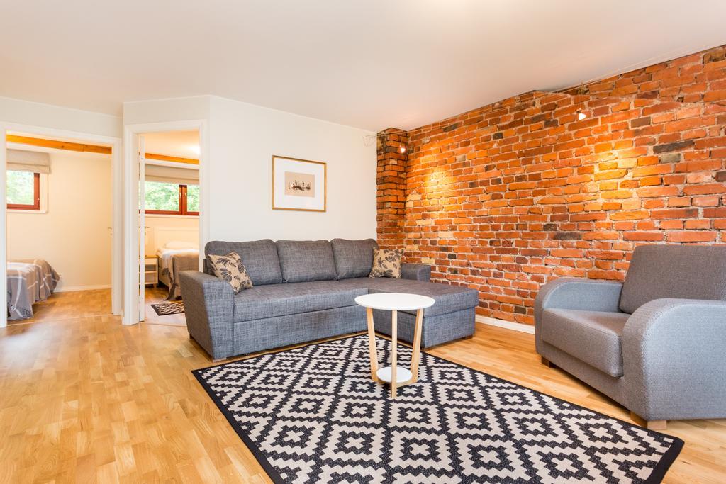 Vabaduse Apartments Пярну Екстериор снимка