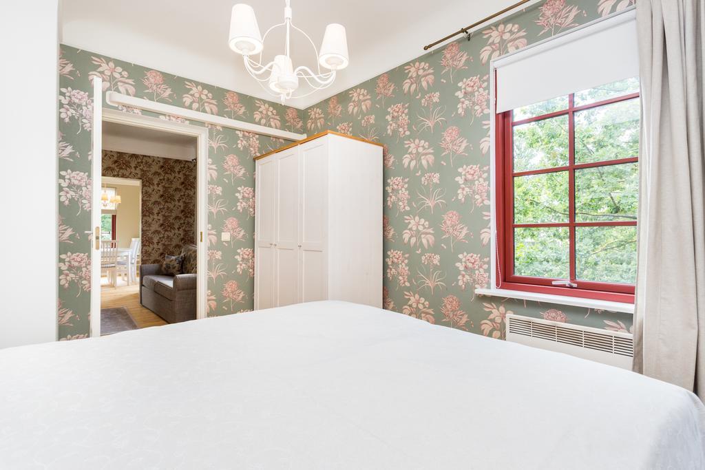 Vabaduse Apartments Пярну Екстериор снимка