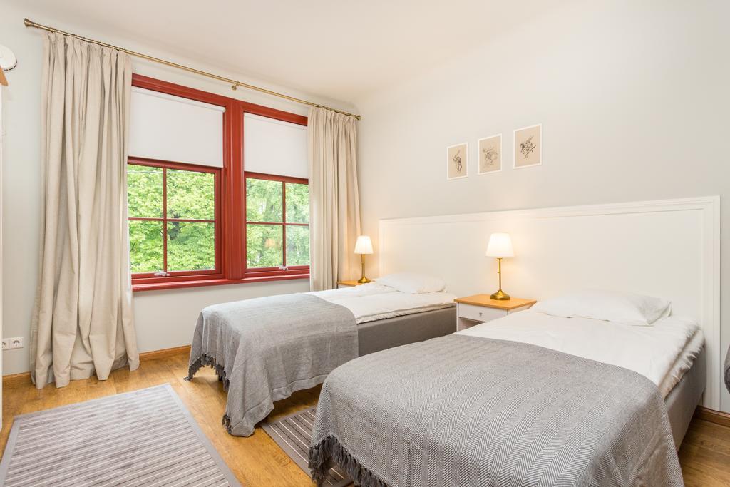 Vabaduse Apartments Пярну Екстериор снимка