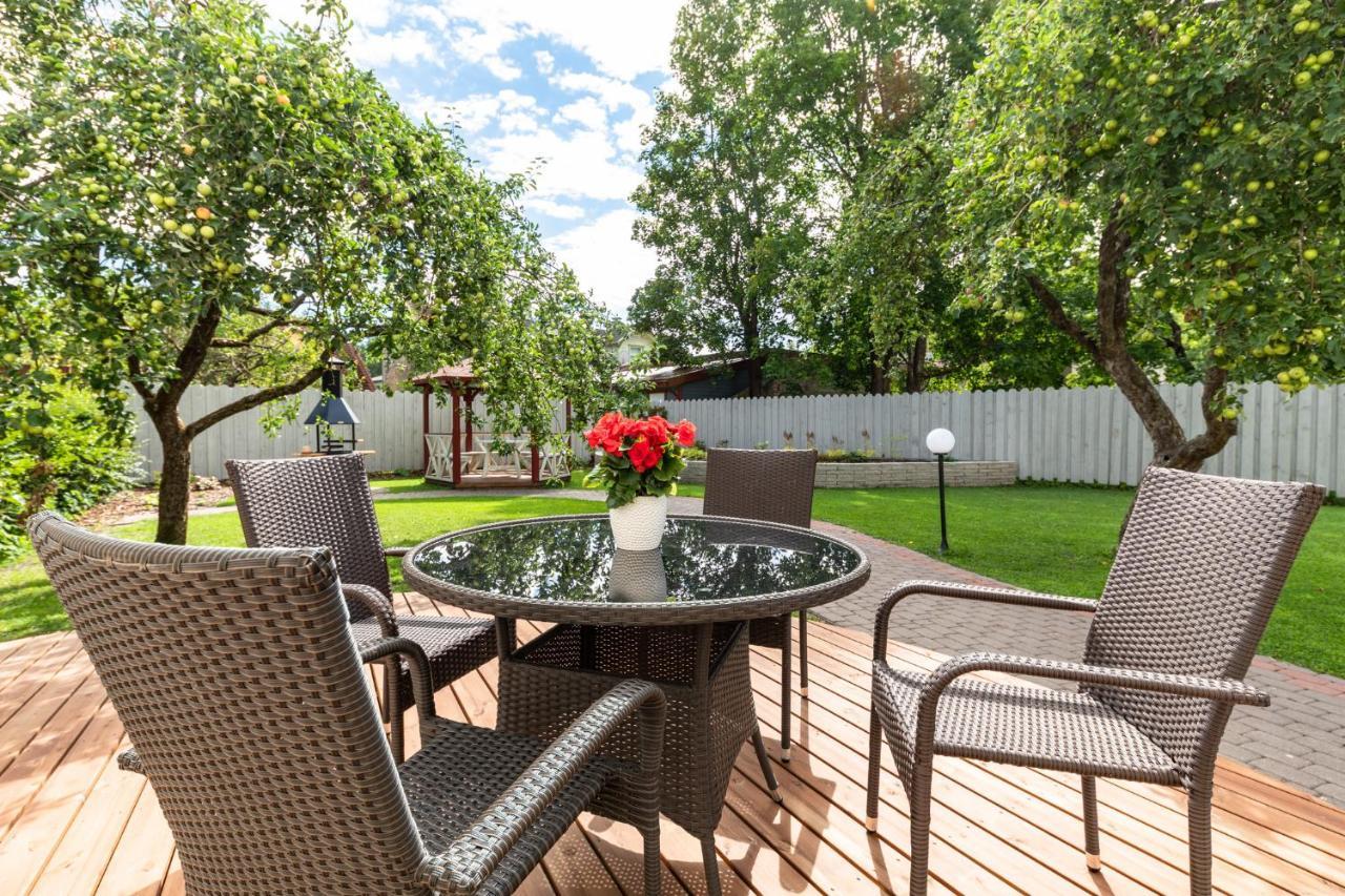 Vabaduse Apartments Пярну Екстериор снимка