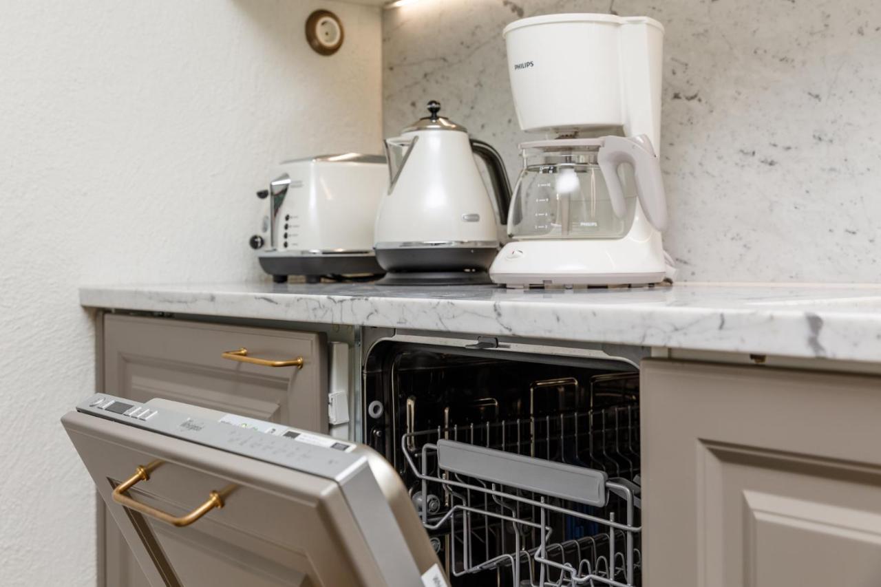 Vabaduse Apartments Пярну Екстериор снимка