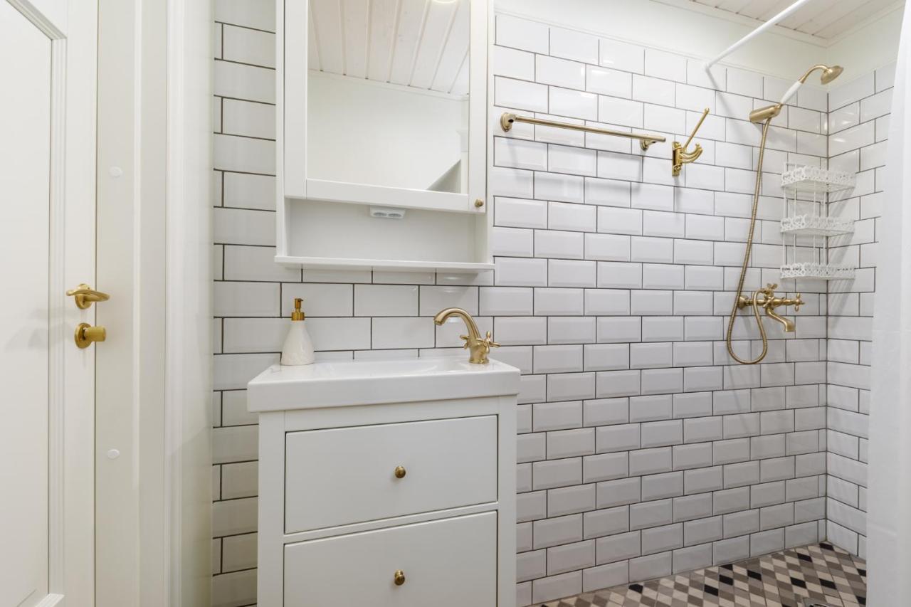 Vabaduse Apartments Пярну Екстериор снимка